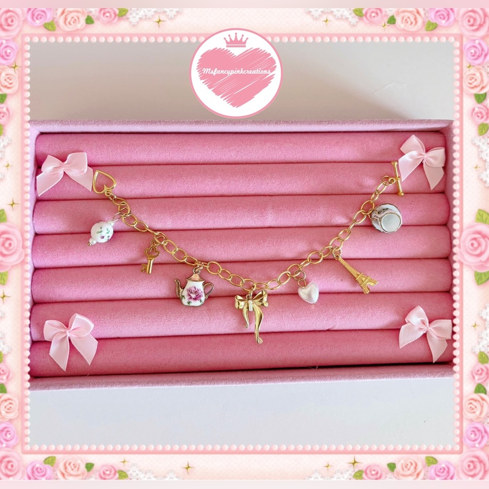 Gold plated Paris Lover Charm Bracelet